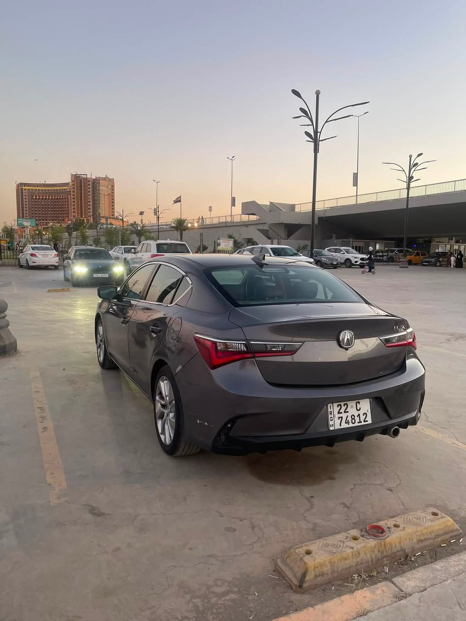 السلام عليكم للبيع مستعجل تم تنزل السعر 129 مآخذها ب170 رجائن المو شراي لا يتصل
للتواصل ***********

هوندا اكيورا الكجري مال هوندا

من النوادر واعلة فئة وال

موديل 2020 محرك ٢٤٠٠

كير اوتماتيك عادي شفتات بالستيرن

كشنات  جلد 

تدفئه تبريد  كشنات  

هيتر مري جانبية

وضعيات  كشن  حفظ

الايت  اوتماتيك  يعني  يشغل عللي

وناصي حسب  طريق 

لايت  زنون  

بنوراما 

شاشتين  ١ اندر ويد  و٢ كار  بلي 

جامات   عن  طريق  البصمه  تنزل 

رادار  امامي  وخلفي  

 مثبت  سرعه   

ومثبت  عدم نحراف  

قياده ذاتيه

 حادثها موضح بلصور 

بدون  ايرباك 

صدر امامي جديد 

باتري  جديد 

ماشيه 82 الف
