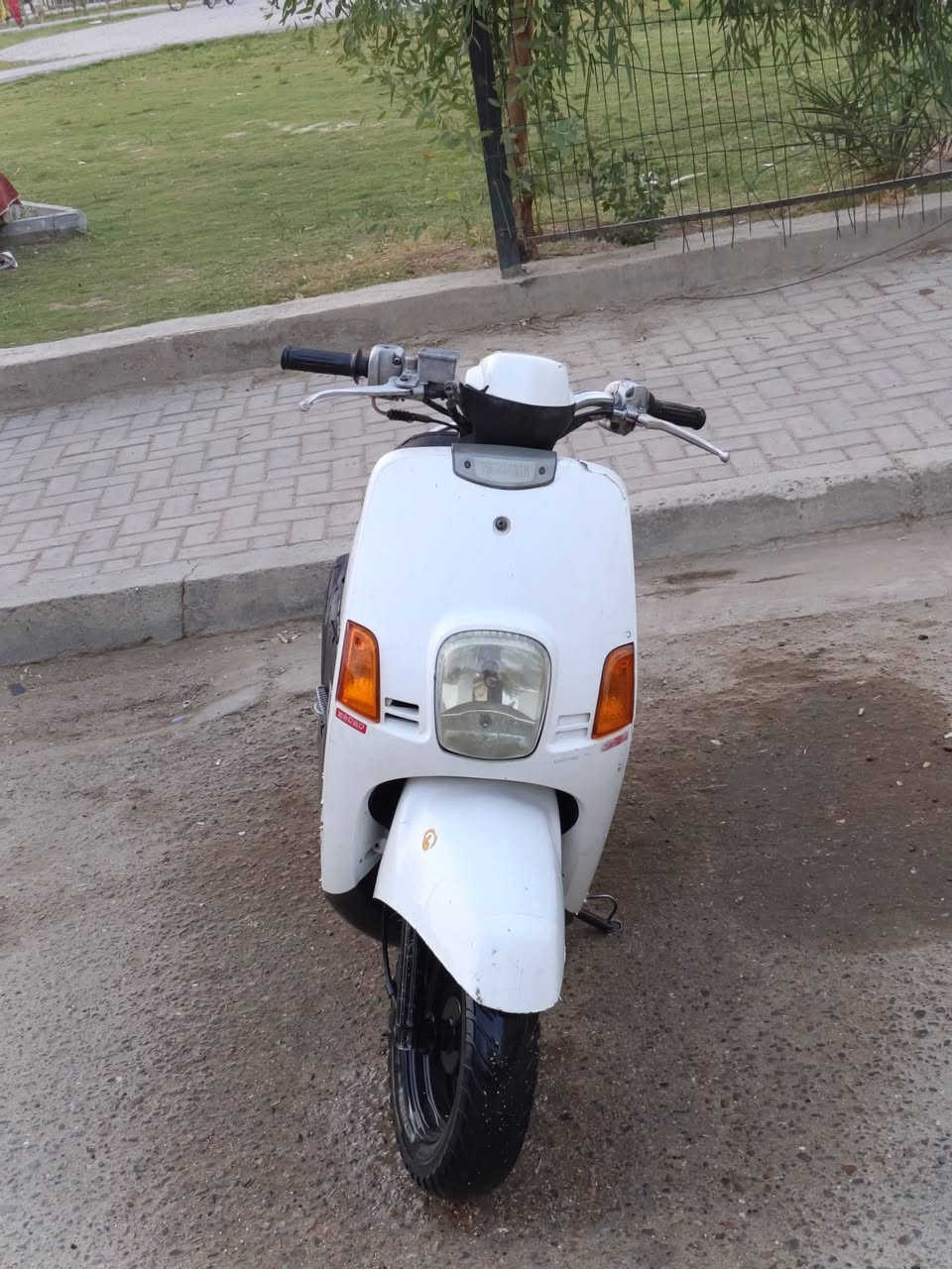 سلام عليكم بوليس كابريتر جاهزه من لاخير مكينته بلاديه كهربائيات شغاله سعرها 550 وبيه مجال بسيط مكاني الرحمانية مال الشعله
***********
