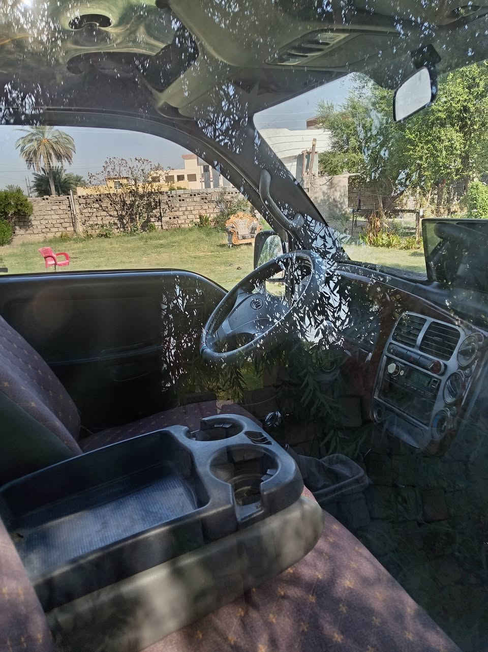سلام عليكم كيا للبيع
كيا حمل للبيع موديل ٢٠١٠ رقم بغداد دولي
سياره جاهزه مكينه كير اكسل تخم تاير صدر
 نضيف شاصي رقم شاصي كله نضيف العنوان بغداد ابو غريب منطقه إبراهيم ابن علي للاتصال
***********
***********
