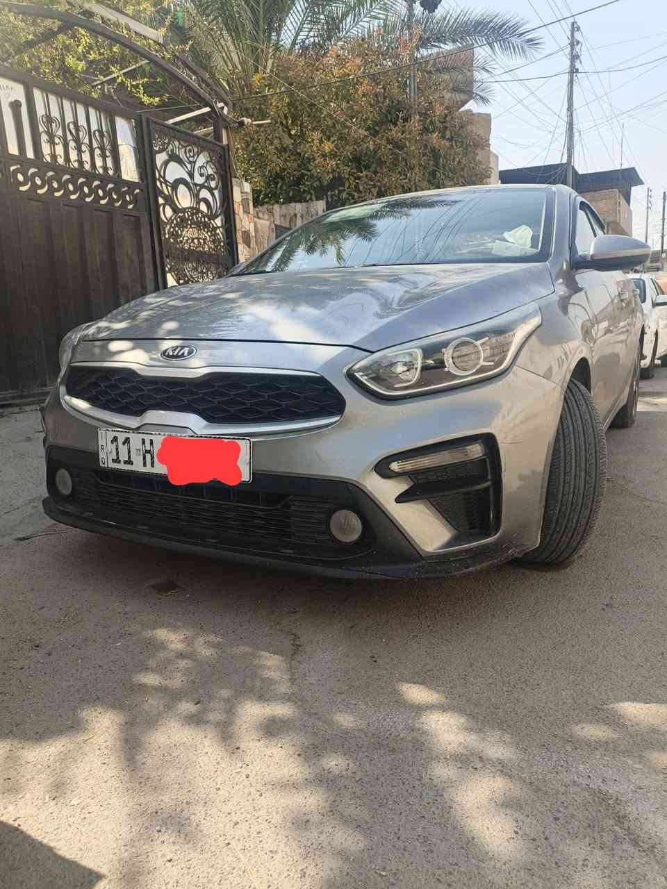 السلام عليكم سيراتو خليجي 19 ماشيه 86 كير محرك مكفول محرك1600 تبريد ثلج باقي التفاصيل بالسونار بيع او مراواس بسيراتو اقل موديل السعر 138 العنوان البياع رقم الهاتف ***********

