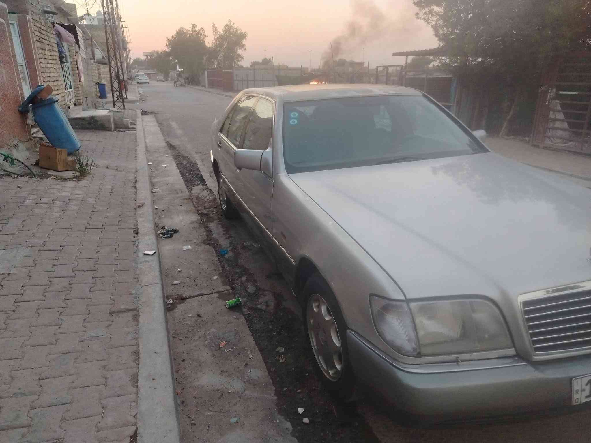 سلام عليكم 
مارسدس شبح
مديل ٩٢
باب قصير
سياره نقص بيه  بطاين  وجعمه ستيرن
تبريد شغال
كهربايات كله شغاله
سياره جارده
بقي تفاصيل تصل وطيك تفاصيل
سعر ٥٥ وبيه مجال
بغداد الحسينيه الراشديه تقاطع جريخي قرب جامع الإمام الحسين
***********
***********
