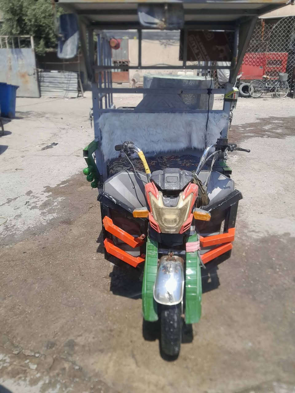 ستوته شعر بنات للبيع كله نقص ما بيها موديل 24 المكان الشعله السعر خاص***********
