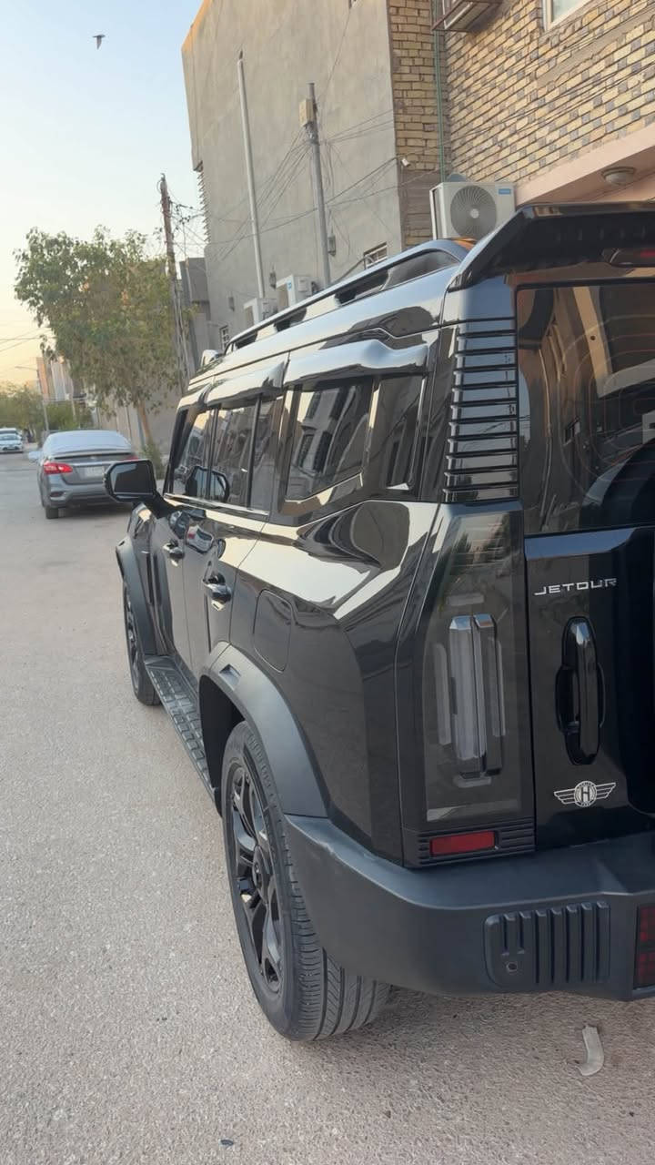 السلام عليكم
جيتور t2 فئة الترافل بلس

فول فول مواصفات 

مكفوله كفاله عامة

ماشيه ٣٩ الف 

رقم اربيل

كتاب تضليل جديد ستوني مسوي 

السعر ٢٦٠ وبيها مجال

للاستفسار ***********
