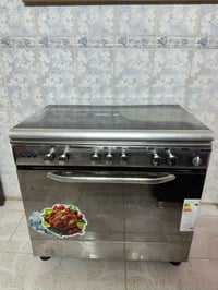 اغراض مستعملة • للبيع • فرن