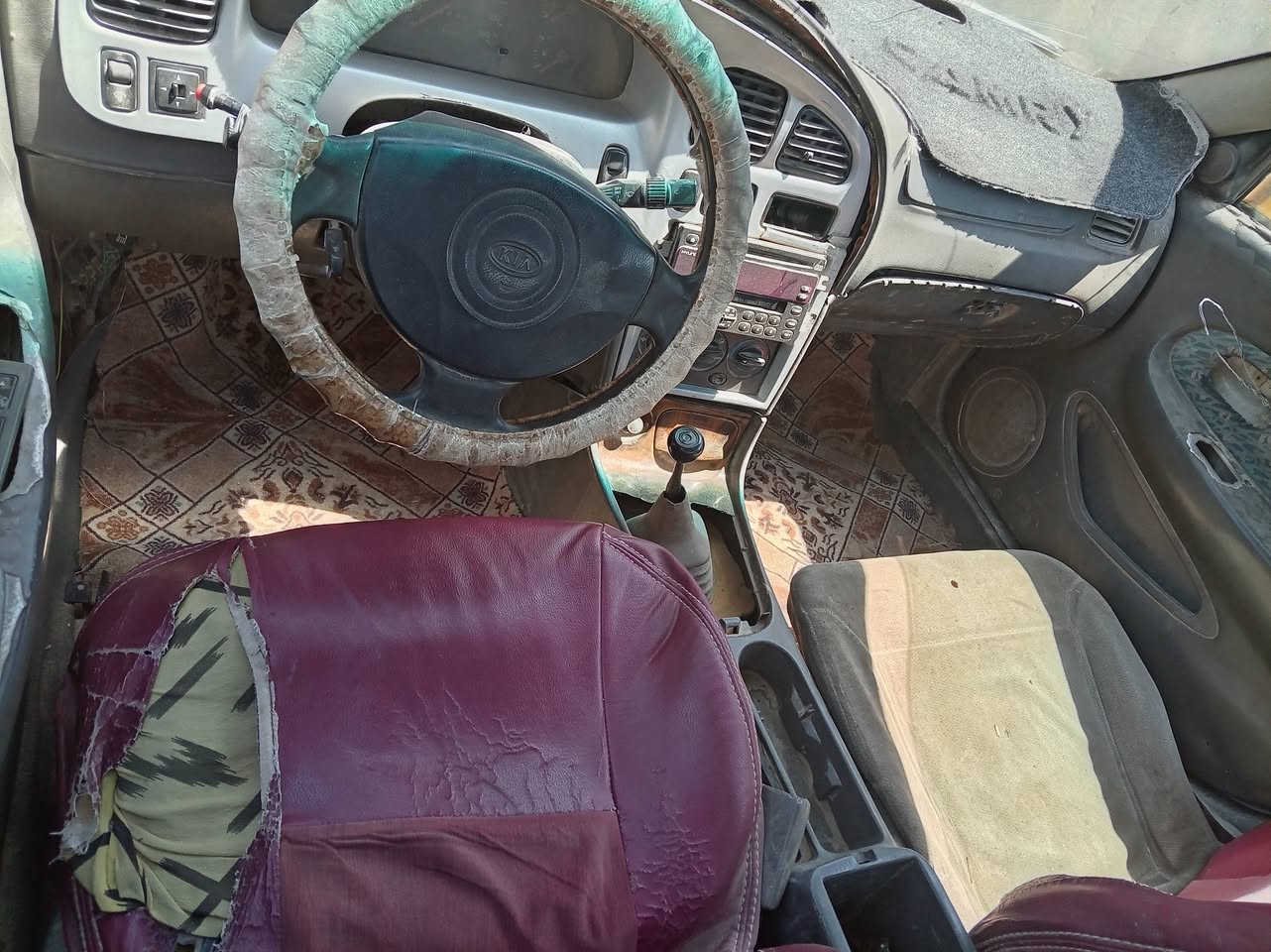 سلام عليكم اخوان سيفية موديل 99 سنوية منفيس السنوية موجودة راعيها بسحاقي موجود اني ما تواصلت وياه كير ومحرك مكفولات سعرها 9 $ وبيهة مجال مكاني صلاح الدين الضلوعية وهاذا رقمي ***********
