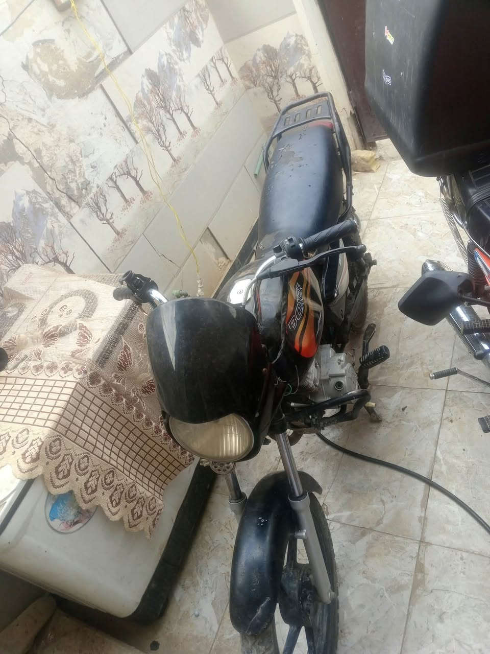 بوكسر متروكه. حالين  شغاله بيه خيط تبخير ماعرف بيهن اني اوراقه ضايعه وأكفله الك قانون وعشائر يرادله ترتيب دراجه جانت متروكه 
رايده ب٥٠٠ مكاني دوانم  الخامسه تواصل ***********
