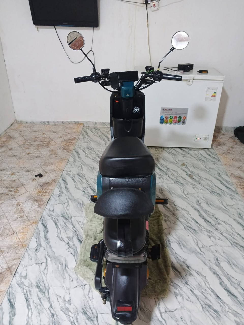 دراجة اي9 بطارية جديدة مابيها شئ وهاذه تصويرها سعر300 العنوان بصره أبو خصيب ***********%
