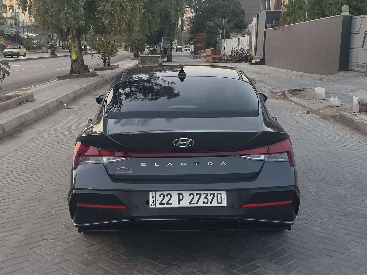 السلام عليكم النترا SEL كلين بدون صبغ فقط فايبرة قبغ الجنطة بدون ايرباك بدون اي ضرر بصمة داخل سبع الوان رادارات جانبية امامية خلفية بصمة تشغيل 
مكان السيارة الكاظمية شارع اكد 
السعر اتصل و تدلل *********** اتصال + واتس اب
