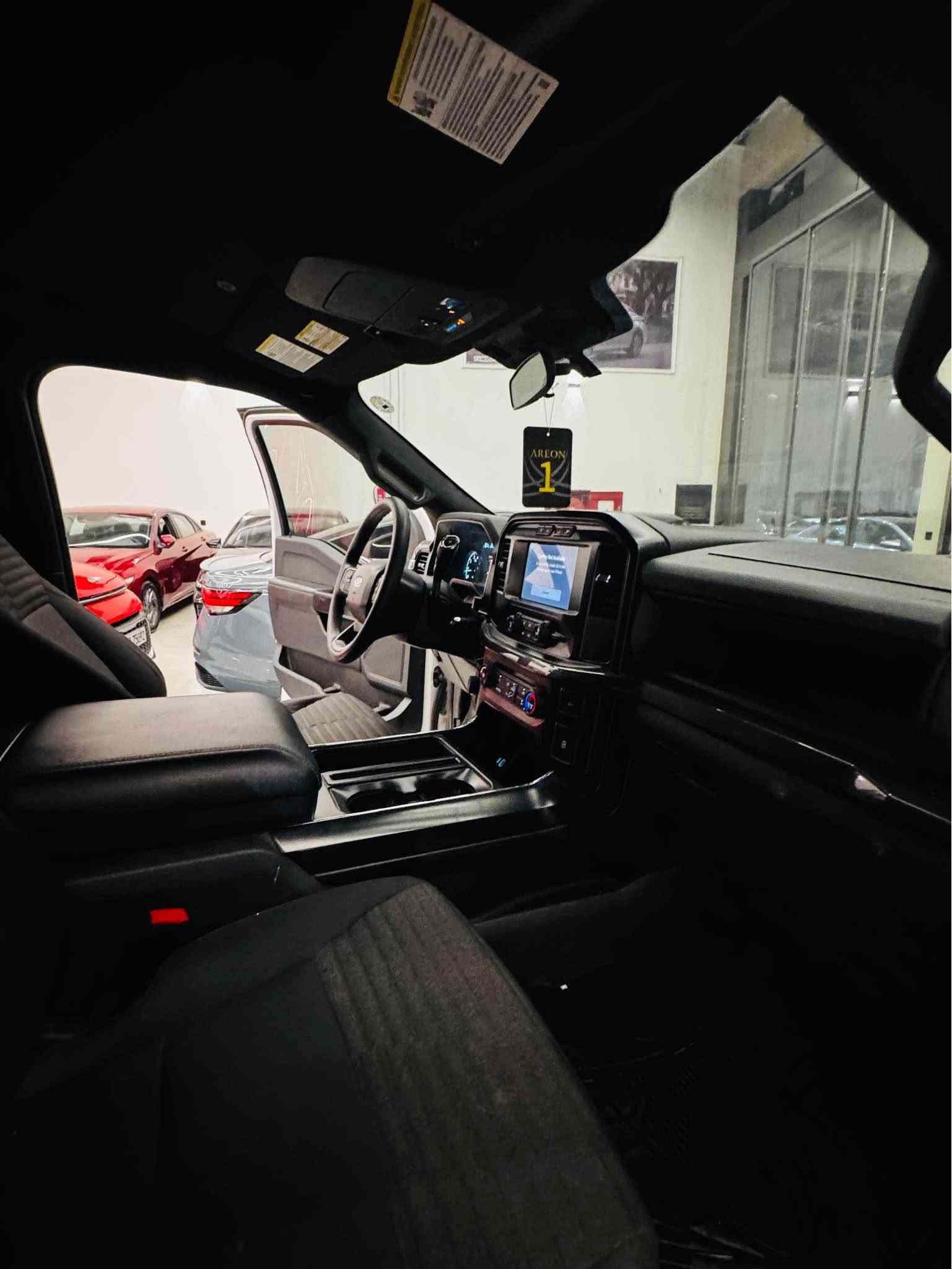 ford F150 2023 XST
كردي و عوربي
٦ پستونة ٢.٧٠٠ مةكينة مةرخوب 
سةيارةيةكي زور زور جوان و بي مةسروف مالي دوستة هيج كيشةيةكي كارةبايي و گير و مةكينةي نية هةموو شتيكي بةشةرتة سةنةوي و ژينگةي نوية  
سبوخ ٣ پارجةو ٣ پةلة سبوخة ارباك سيستم 
 دينار مةسروفي نية 
مواسةفات / ، ، تبريد مركزي ، فوليوم ، تحديدسرعة   ، كاميرا ، رادار پيش مواسةفاتي تر ….. 
شوين هةولير 
‏Ⓜ️*********** 
كورك واتساب 
سحر     /    ١٨٩$     كةميك مجال 

ford F150 XST ٢٠٢٣
 ٦ سلندر محرك ٢.٧٠٠ محرك مرغوب 
سيارة كلش حلوة بدون مصرف جاءزة 
كير محرك كهربائي كولة بشرت 
سيارة بيها ٣ قطع سبخ و ٣ مكان بيها كارت 
مواصفات 
تبريد مركزي ، فوليوم ، تحديدسرعة  ، كاميرا ، رادار امامي   ،  ،  ٦ سلندر محرك مرغوب، بعد بيها مواصفات
…..
مكان السيارة اربيل 
‏Ⓜ️***********
كورك واتساب 
سعر     ((   ١٨٩$    )) بيها مجال أربيل, العراق
