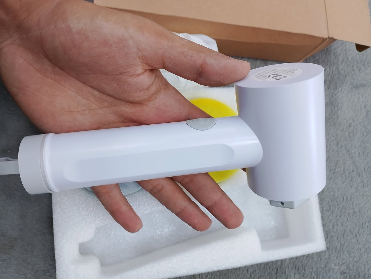 🧹 فرشاة تنظيف 
🔄 رأس فرشاة دوّار للتنظيف
🧼 مناسبة للمغاسل، الأسطح والبقع
🔋 تعمل بالبطارية 
🖐️ تصميم يدوي مريح
بسعر 10 الاف 
يوجد توصيل لجميع المحافظات 🛵 
***********
