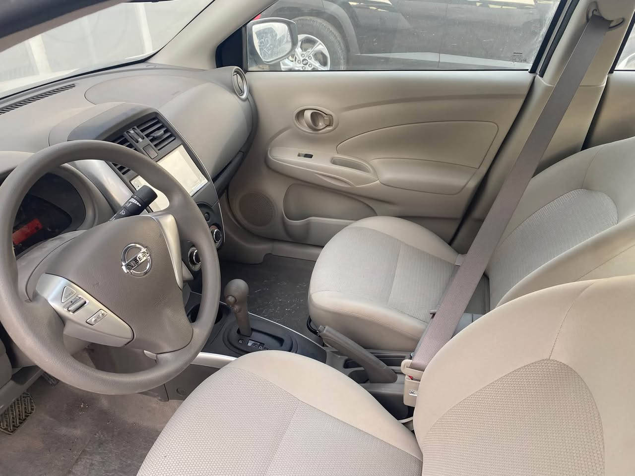 نيسان سني ابيض ٢٠٢٤ زيرو ومرقم
كلين تايتل رقم بغداد خصوصي كامرة خلفية واشاير بالمري
سعر ١٣$ الف تتحول ثاني يوم بأسمك
الاتصال 
***********

