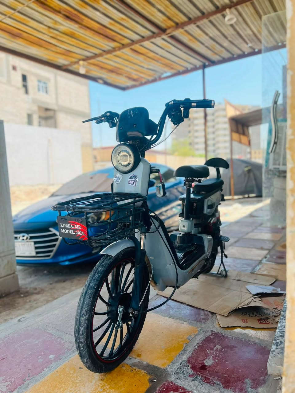 سلام عليكم عندي دراجه شحن  فول عل اخير شويه دراجه بيه كم نقص. بسيط فقط وسعر 250 وبيه مجال ❤️*********** مكاني أبو حله شارع 60

