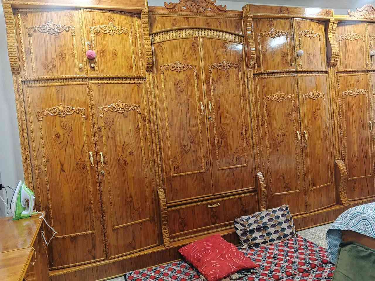 غرفة اخشاب  صاج كامله نظيفه  و ثلاجه  بيكو و مكيف جبسون للبيع  كل شي وسعره للاستفسار *********** مكاني بغداد الغزاليه
