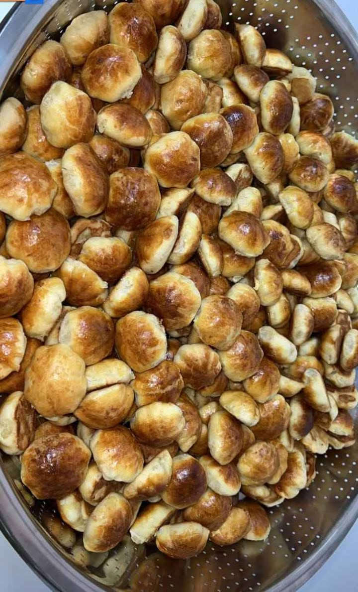 كليجه عراقيه مال بيت
سعر القطعه سفري 1000
يوجد توصيل محافظه كربلاء فقط وتوصيل مجاني 
تواصل علا رقم ***********وتساب كربلاء, العراق
