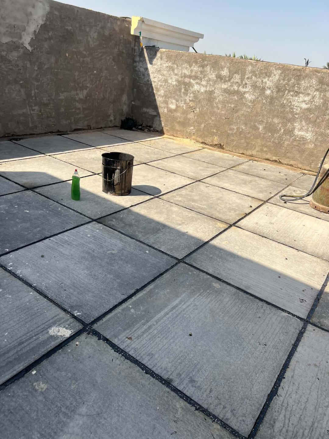 عزل سطوح • معالجة رطوبة • ماستك زفت