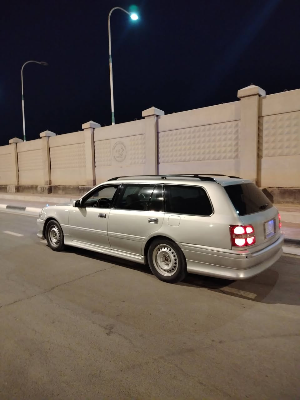 يا الله السلام عليكم ملكه موديل 2003 اصل رقم كركوك وكاله فقط ثاني يوم قصه قماره فقط 
ماكينه اوقير وحداديه جدد ماكينه اثنين ونص
تبريد ثلج تخم تاير جديد كهربائيات تشتغل السعر 85 مكاني كربلاء بيع او مراوس درهم ***********
