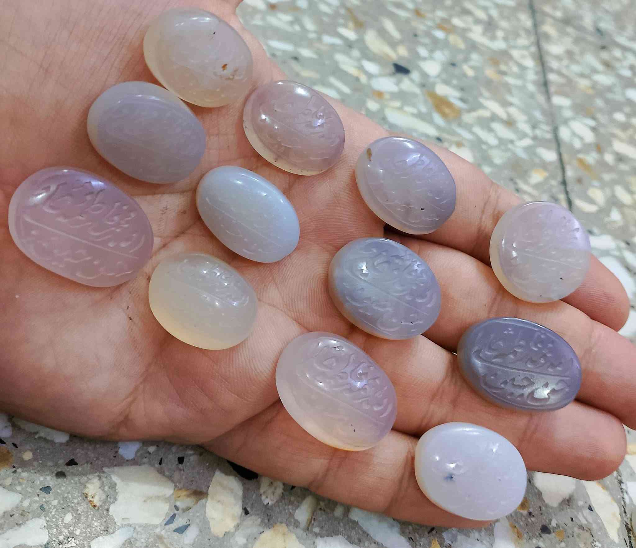 عقيق منقوش • جملة ومفرد • توصيل لجميع المحافظات