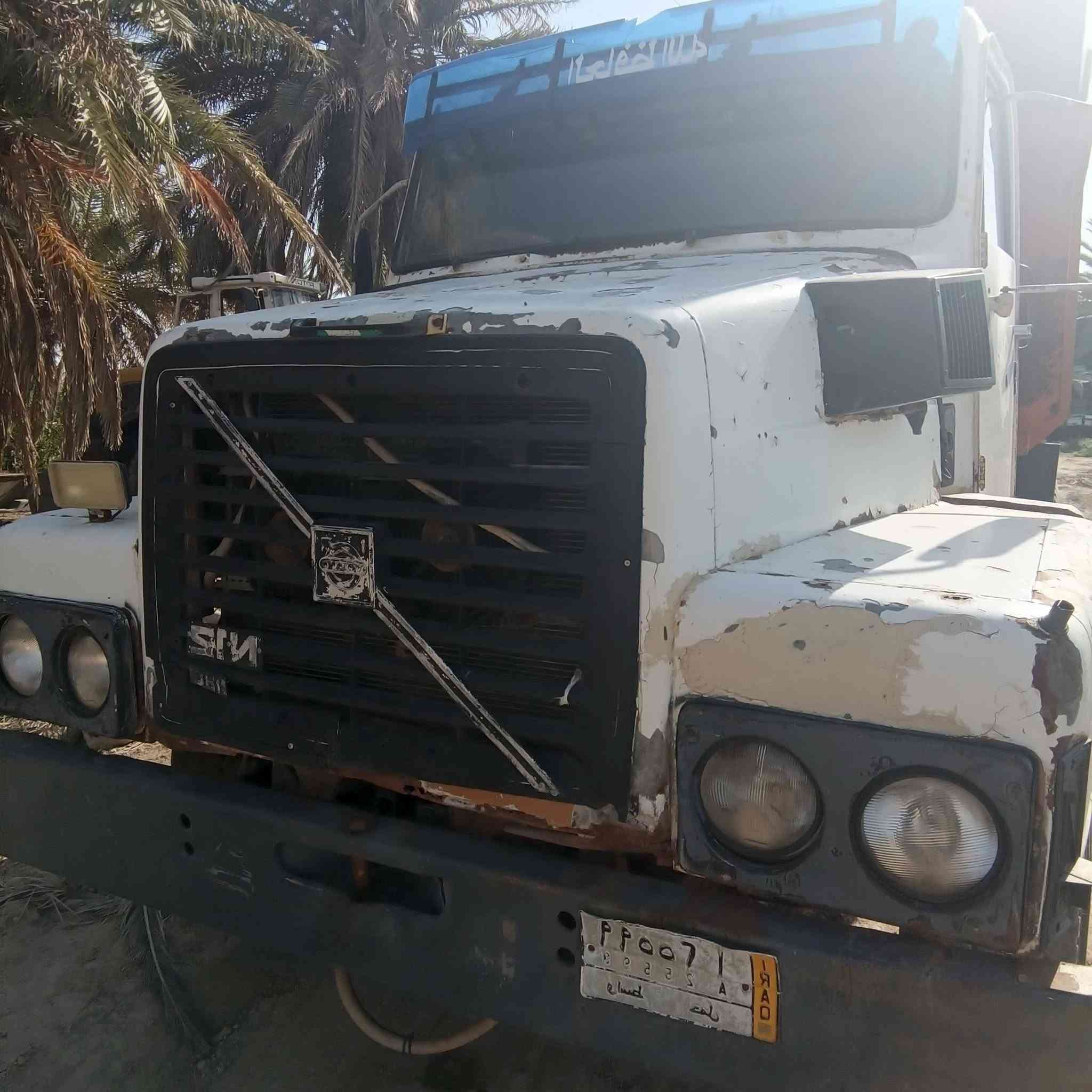 للبيع فالفو بتره موديل 81 رقم واسط سنويه لل27 مجموعة 14 محرك تمساح تبريد وي سويج كير 4x4 للاستفسار ***********
***********

