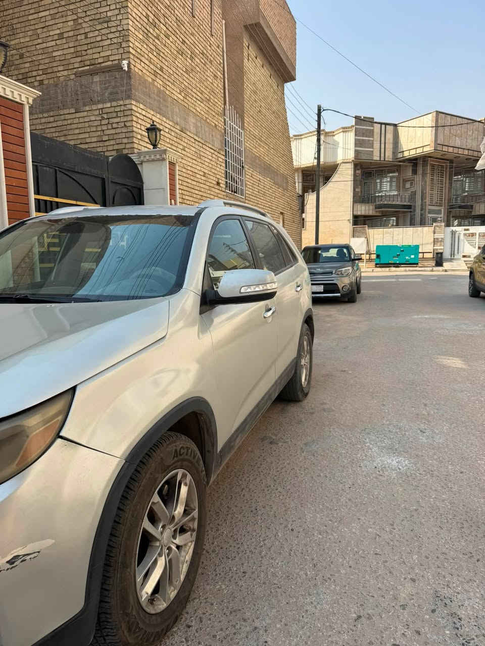 سورنتو 2014 امريكي 4 سلندر
فول مواصفات عدا الفتحة 

كراسي كهرباء 

جنطة كهرباء

تدفئة تبريد كشنات

شاشه كبيرة

بصمة دخول وتشغيل

مري شفط

الخ..

حادثها جانبي موضح بالصور 

مستبدل محرك طابوكة جديد بحالة ممتازه استخدام سنة

مكاني كربلاء 

***********

سعر 120 ورقة
