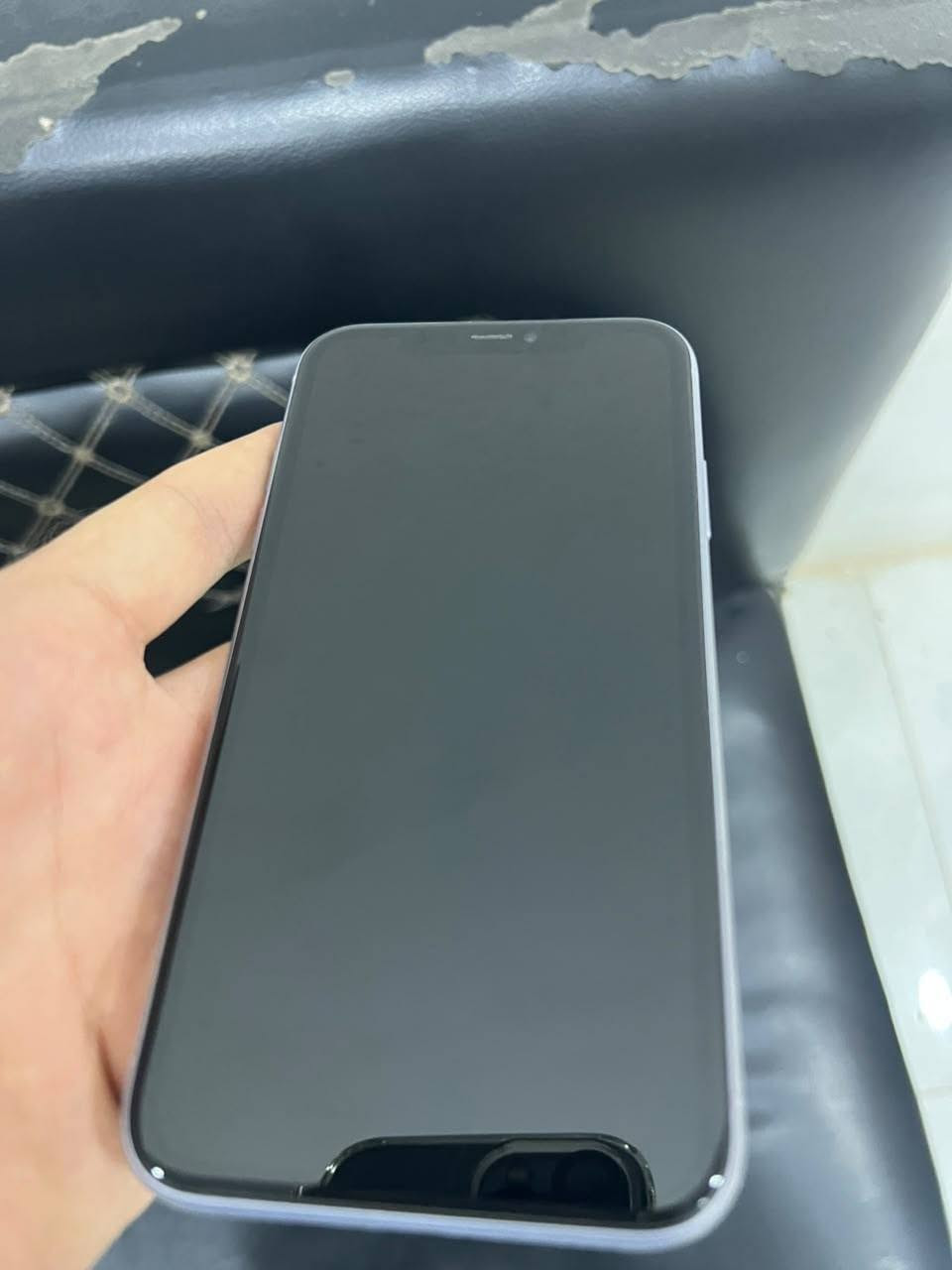 آيفون ١١ • ذاكرة ١٢٨ • بطارية ٧٩