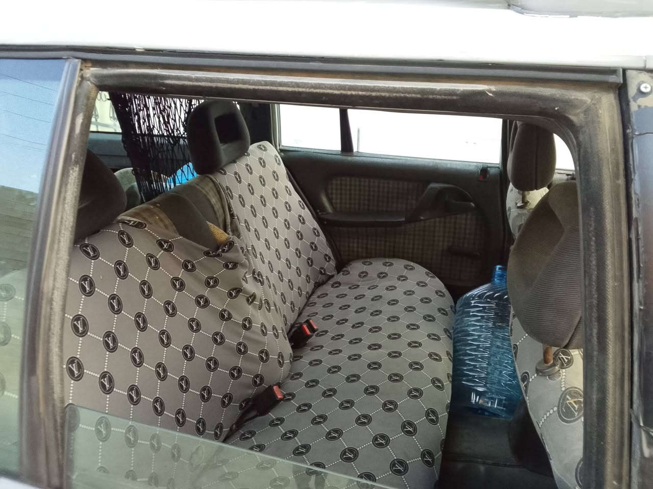 اوميكا ستيشن مشروع وطني السياره جاهزه كله بالشرط من محرك كير وكهربائيات.. غرفتها كلش نظيفه سياره حلوه... دفتر بنزين  قفل مركزي مكان السياره كركوك الشورجة  السعر ٢٣ و وبيها مجال قليل
‏‪***********‬‏
