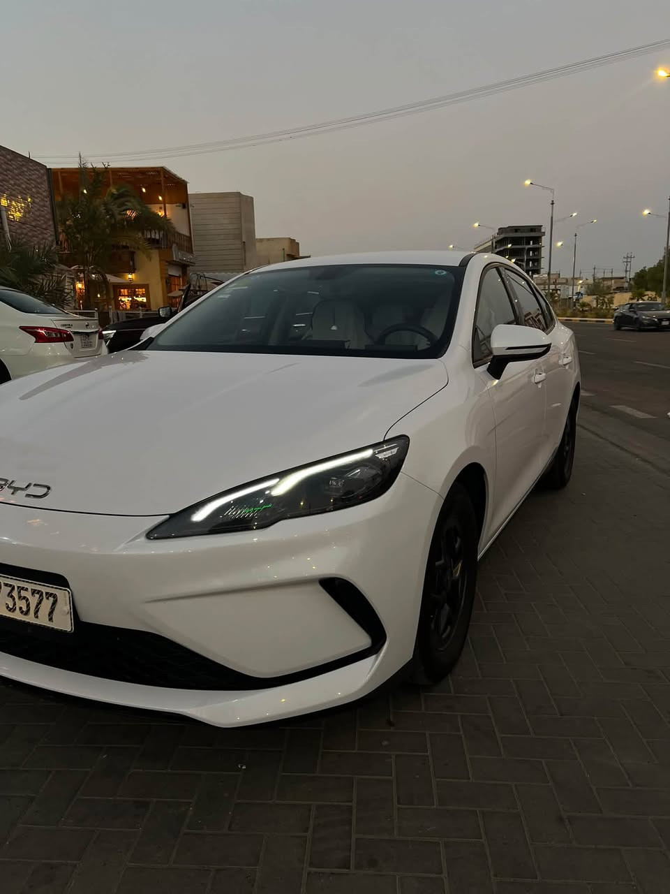 بسم الله الرحمن الرحيم
السلام عليكم byd سيل 5 ,2025 مكفولة كفالة عامة حتى الدعاميات مكفولات السيارة جديدة ونضيفة مثل ما موضح بالصور معتني بيهة ولا مشتغلة تكسي ولا خطوط جاهزة من كلشي اي نفقص ما بيهة تحويل ثاني يوم السيارة بعدهة بوضع الشركة السعر 132$ 

مكاني البصرة حي الزهراء رقم الهاتف *********** متواجد واتساب وبالعافية على الي ياخذهة
