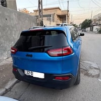 جيب شيروكي بزون محرك ٢٤٠٠ ٤ سلندر رايدها ٨٥ نقص كمبريسر التبريد + يدة ...