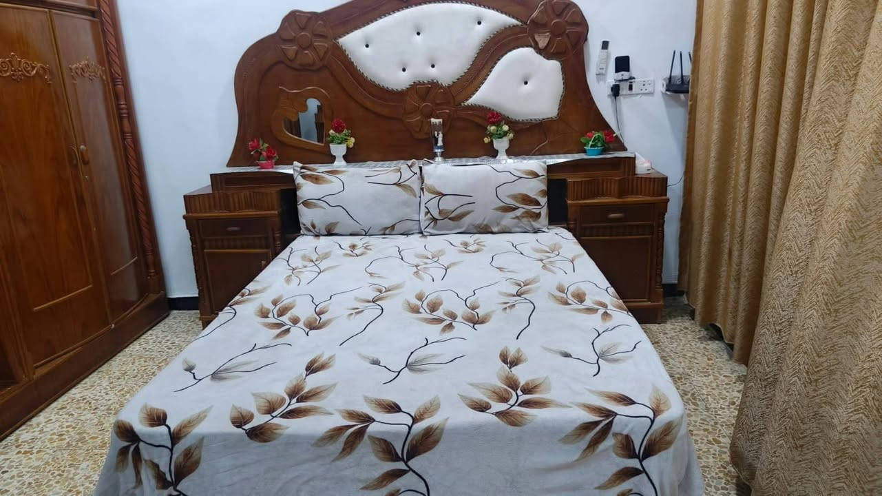 غرفة نوم • للبيع • دوانيه حي العسكري