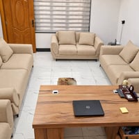 اثاث مكتب • نجف • نظافة ٩٥%