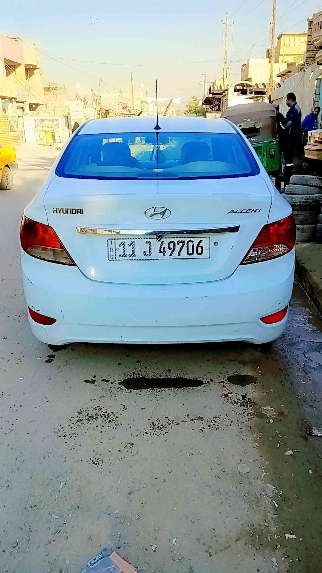 اكسنت خليجي • مظلع • ٢٠١٢