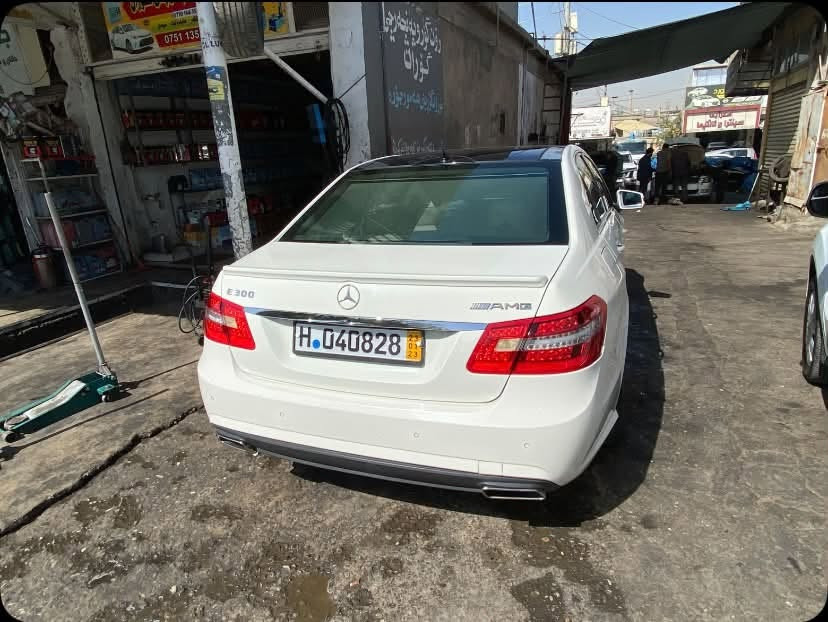 بەناوی خوای
گەورە مارسیدس سەیارەکە کۆدی بۆ کراوە و مەزبوتە
e300
2010 v6 سپی فوول مواسەفات
پانۆراما
ڕادار
خەتی جادە 
ئاویێنە ڕادار 
کوشن سارد و گەرم 
گێڕی سەر سوکان 
پاتری تازە…….
چوار تایە و ویلی جوانی لەژێردایە
کامل سێرڤسی بۆ کراوە سەیارەکە نمونەی جوانی و فەخامەتە وارد یابانە 
لای سایەقی پەمپی ئەوروپایە
ئەگەر مشتەری نیت سەرمان مەیەشێنە
***********
***********وەتس ئەپ
