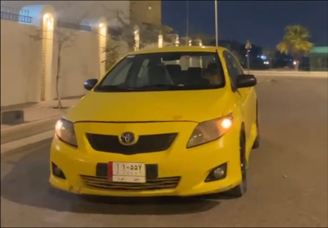 كورلا 2009 للبيع
كورلا 2009 وارد امريكي 
فئه S 
داخلها نضيف مكينه نضيفه بيها مشكله بفيشه بلضفيره بسس 
تريد تجي تشوف السياره تكلبها على راحتك
مكانها كربلاء 
السياره مال جناي خير من الله مقاصره
سعرها مناسب جدا 
للتواصل ***********
واتساب واتصال
