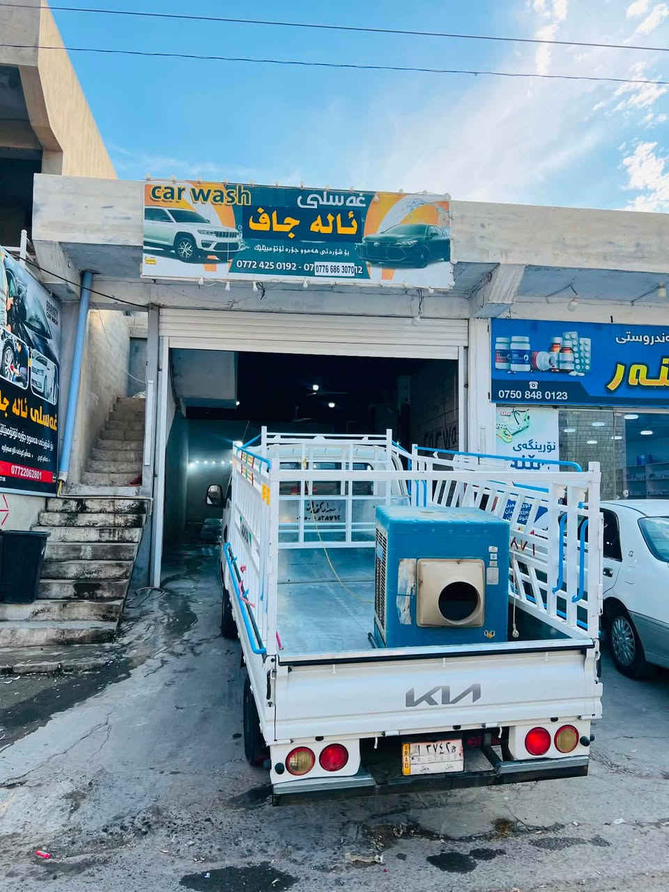 کیا گاز بڕاوە
 مۆدێل۲٠۱۲
 مەکینە رەش ۳٠٠٠ سۆپەر 
سەیارەکە بەس ماشااڵای ئەویت زۆر پاکو جوانە چەمچەی لۆک ناو بۆدی لۆک تایەی تازەیە گێڕو مەکینە بەشەرت 
۷٠$ کەمێک مەجال 
٠۷۷۱۱۲۸٥٠۲٠ دخان, السليمانية
