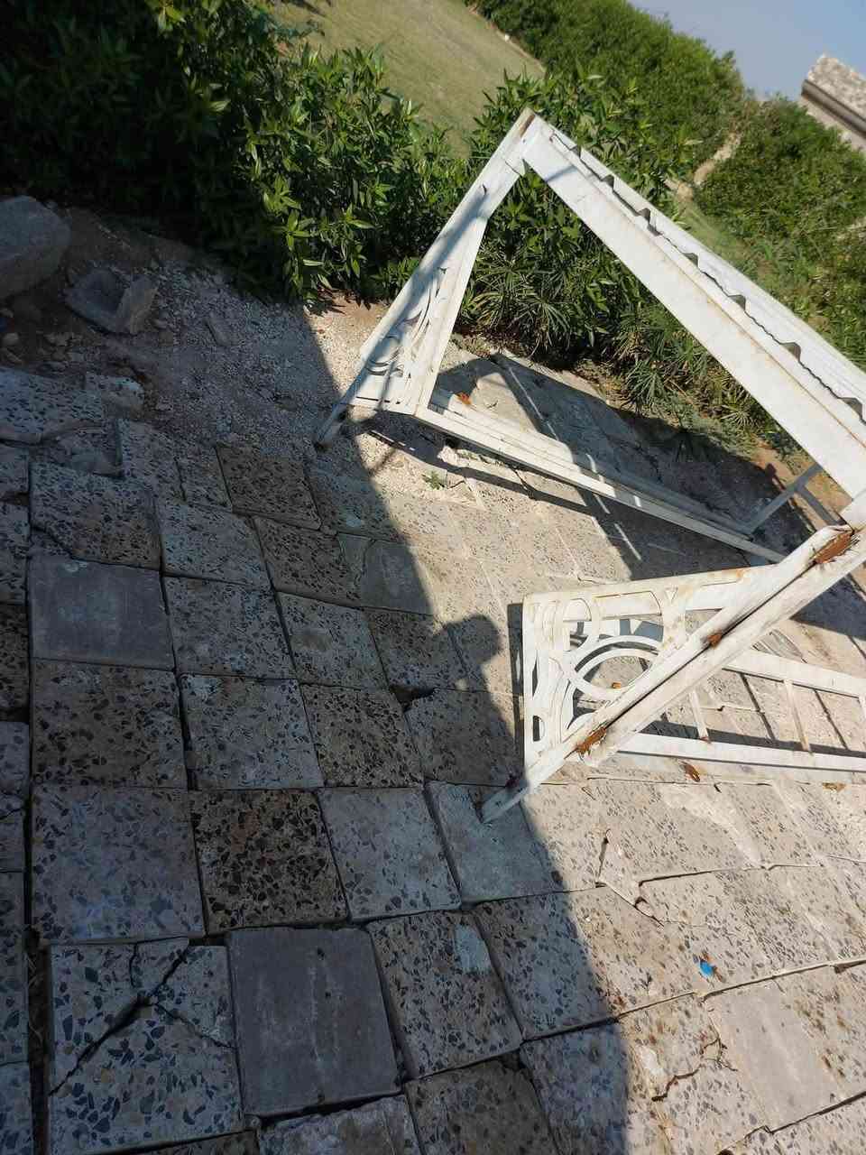 اسلام عليكم محجر مال كيه نثيه 7 جنكال   تفصال مال بصطيه كامل مال دواره  مابيه لا كسر لا خياس السعر 150 العنوان بغداد رقم  ***********
