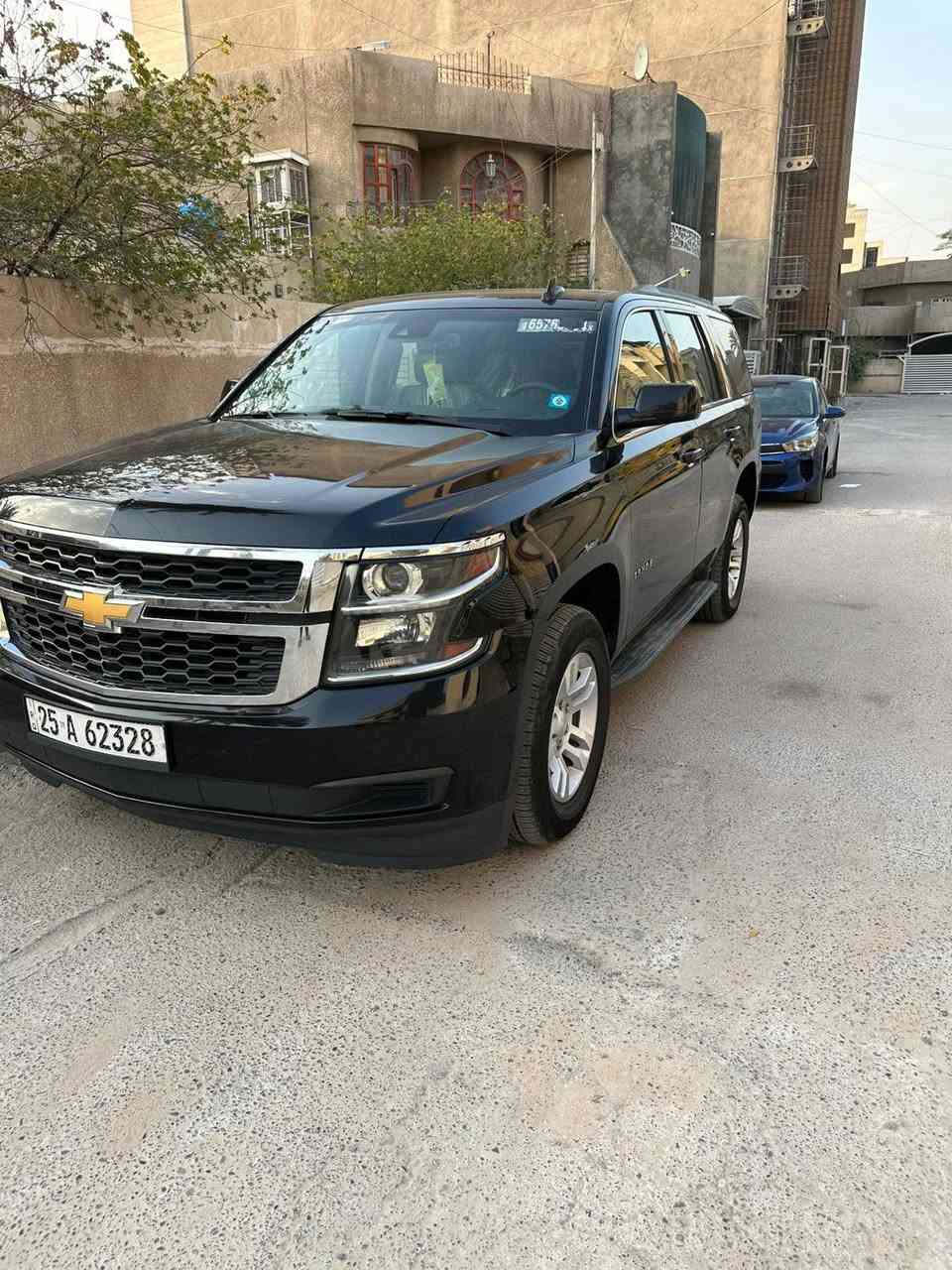 سلام عليكم للبيع تاهو موديل 2019 باسمي رقم كركوك داخلة كتاب ضباط تحويلها اي موقع بغداد اني جاهز وارد امريكي حادثها طخة خفيفة بجاملغ الخلفي السيارة LT فول مواصفات عدة سلايت ولبصمة السيارة ماشية 130 جديدة بمعنى الكلمة السعر 330$ وبيها مجال مكان السيارة بغداد حي البنوك استفسار على الرقم ***********---***********
