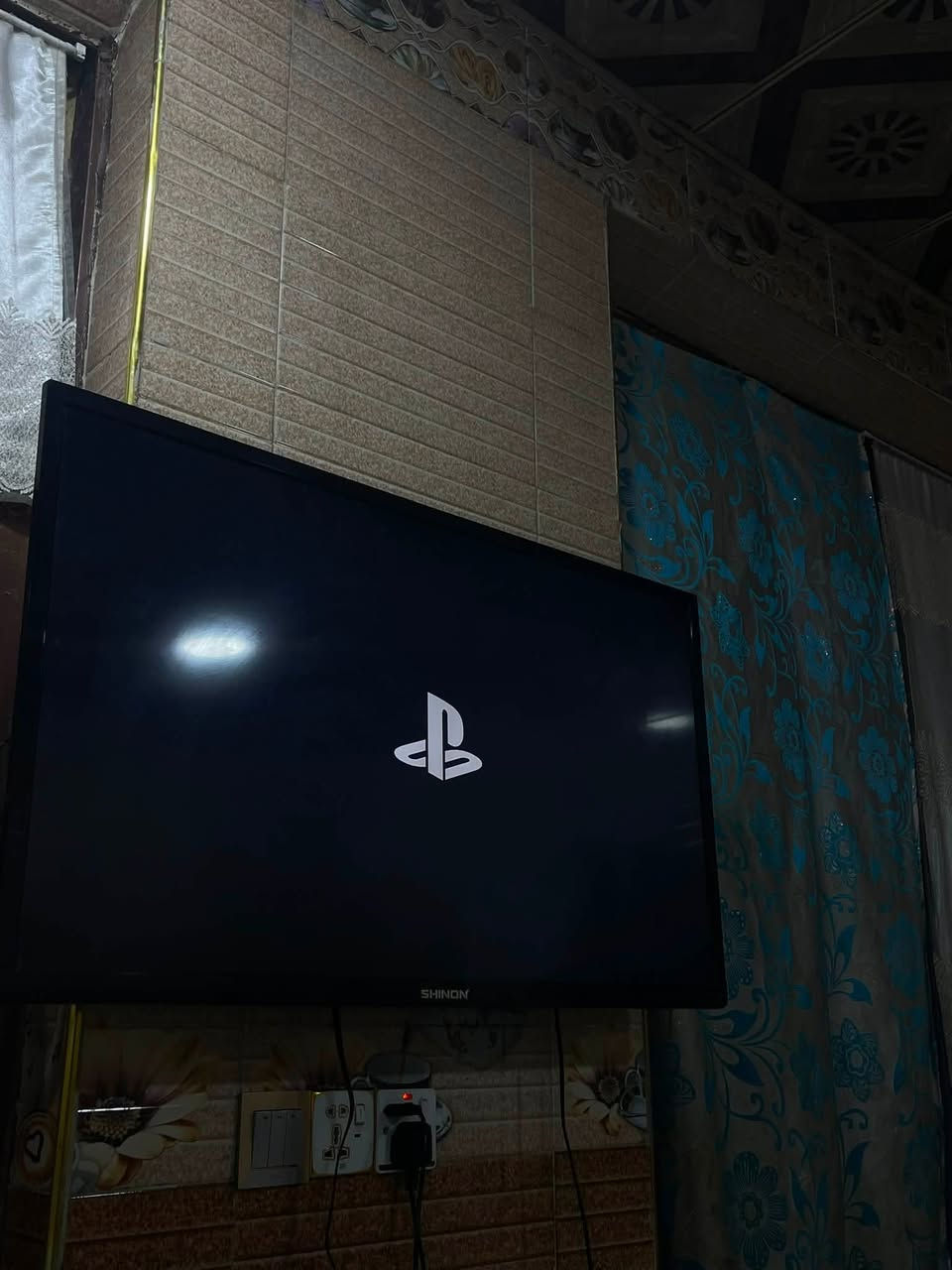 سلام عليكم
بلي4 فات اونلاين الجهاز كلش حلو وبي العاب 

فيفا 26 

رسدنت ايفل 2

gran turismo 7
وقرص ذلاست اوف اس 

الجهاز نضيف وطيك بي ضمان ويا 4جوستكات 

مكاني|بابل الحله مركز  رقمي ***********
