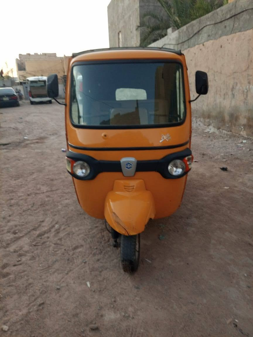 بياجو مديل 19مكينه كفاله بيها ضربه ومصلحه رقم وسنويه سعر 3.600بكان تنومه سط العرب***********
