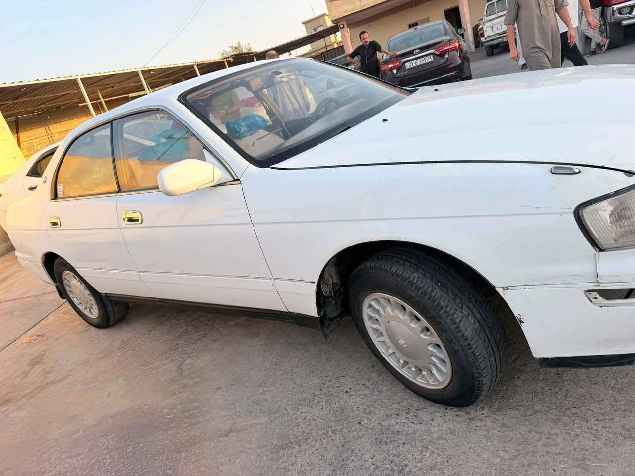 السلام عليكم للبيع بسعر مناسب جدا ب40
وبيها مجال 
بطه متصل للبيع لون ابيض موديل 1994
رقم كركوك مشروع وطني سنوية لغاية 2028
مكفولة من الكص ونقل الجثة والعيب الشرعي والاصوليات
مكينة وكير وحدادية  كهربائيات جاهزة
العنوان صلاح الدين (بيجي)
السعر. 40 
***********
***********
