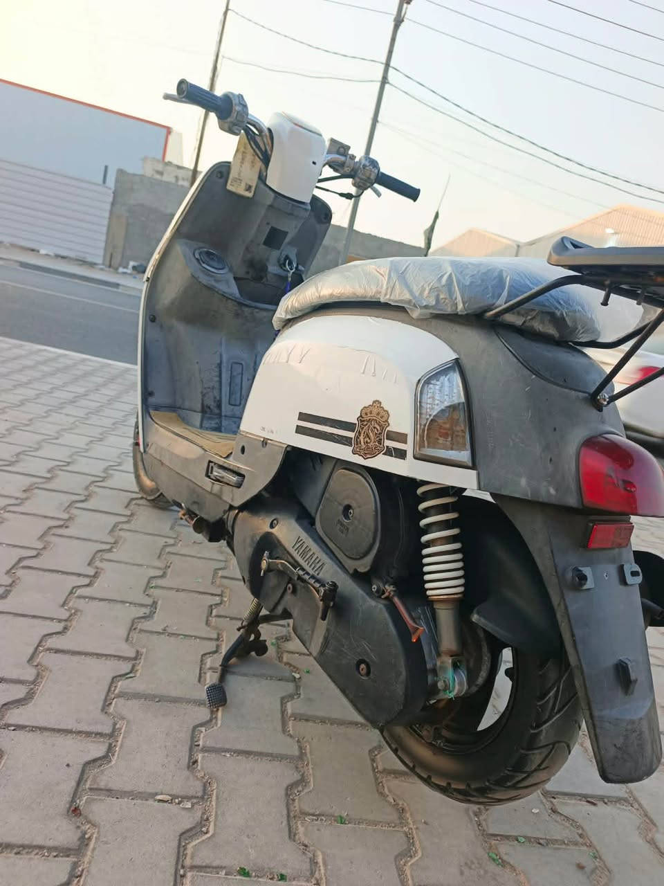 سلام عليكم دراجه بوليس للبيع دراجه كفاله عامه ختم واحد ويه المكينه دراجه شلعه ومعدل 120المكينه ناعمه وخرسه دراجه كلشي ما ذب عليها مكان البصره ابو الخصيب***********السعر 950وبيه مجال
