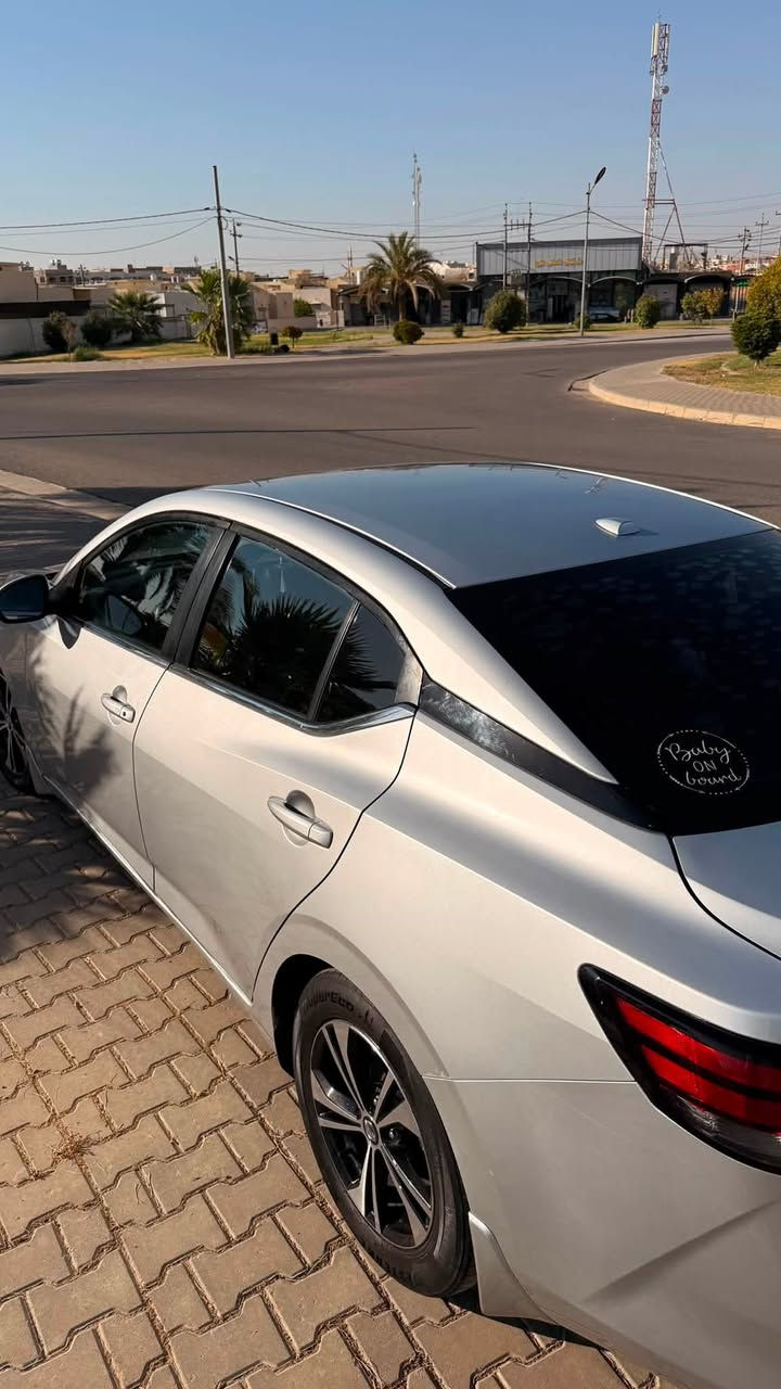 سلام عليكم
Nisan Sentra 2020 

لون سلفر 

مواصفات sv 

رادار 

تحديد مسار

نقطة عمياء يمين ويسار

مستشعر وقوف امامي وخلفي

اشاير مري

ثنين بصمة دخول

بصمة تشغيل

تشغيل عن بعد

قفل مركزي 

ابل كاربلاي

شاشة كبيرة 

فول مواسفات عدا كشنات كهرب وفتحة سقف

ضرر قطعة واحد بدون دواخل  

واصبع واحد من باب الورا بس تعديل 

مبدل هايدروليك كير جديد فلتر جديد هزة سنوية كله جديد تحويل ثاني يوم 

كير مكينة كله بشرط سيارة مال بيت 

ماشية 87m 

سعر رخيص 118 بي مجال للطيبين 

رقم واتساب فقط ***********

