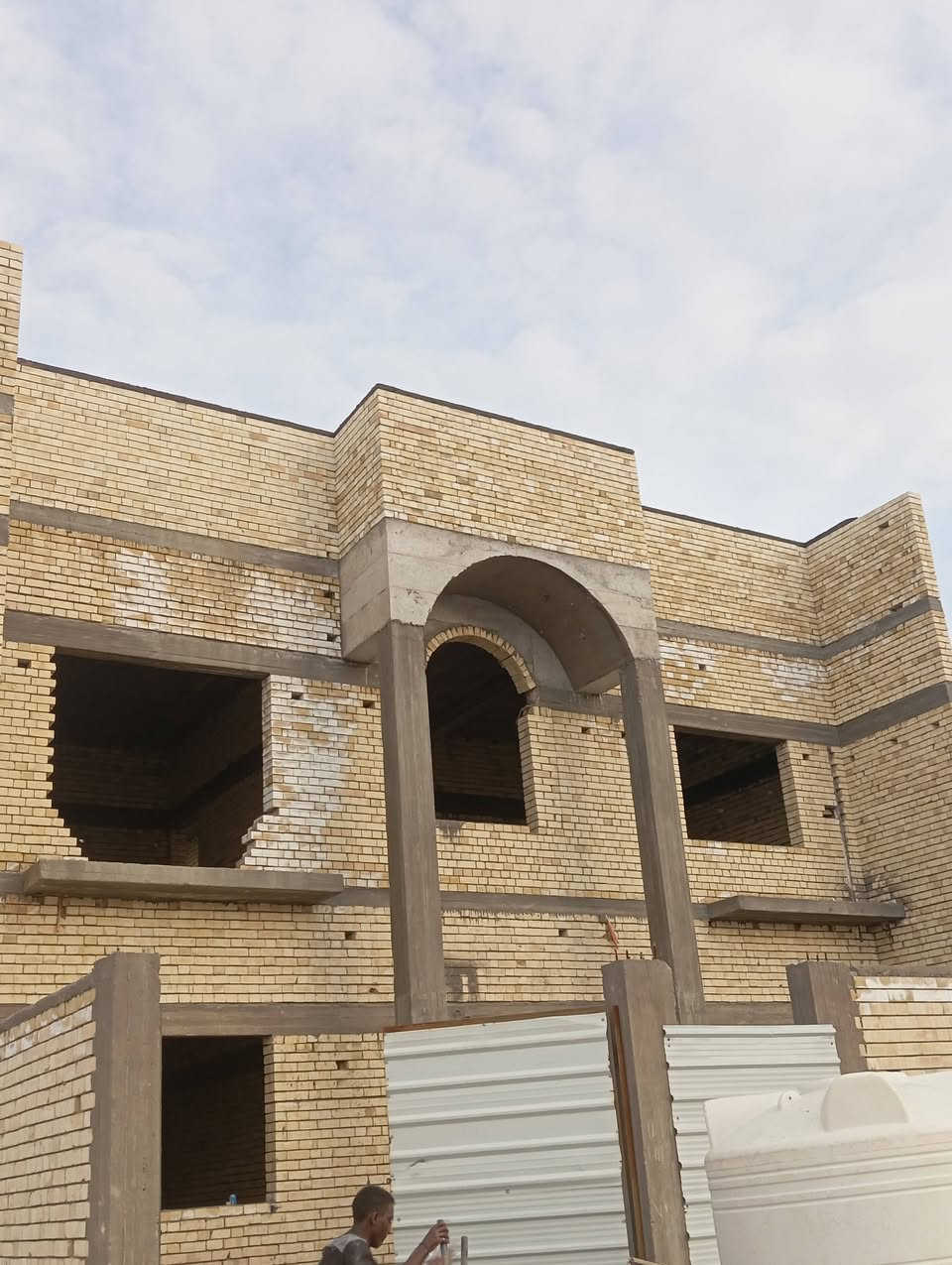 سلام عليكم. معاكم سجاد للفن خلفه بناء ولبخ اشتغل عدبل ومقطوعه وعلمتر متفرغ ح*********** المكان بصره
