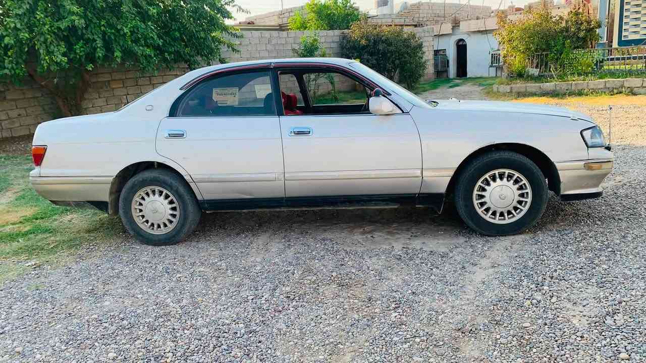 السلام عليكم سياره بطه اللبيع مسجل الماني مكصوص كصه واحده سياره محرك وكير شرط وتواير جدد وصدر جديد السياره ما عايزه برقي السعر 47/تصل***********
