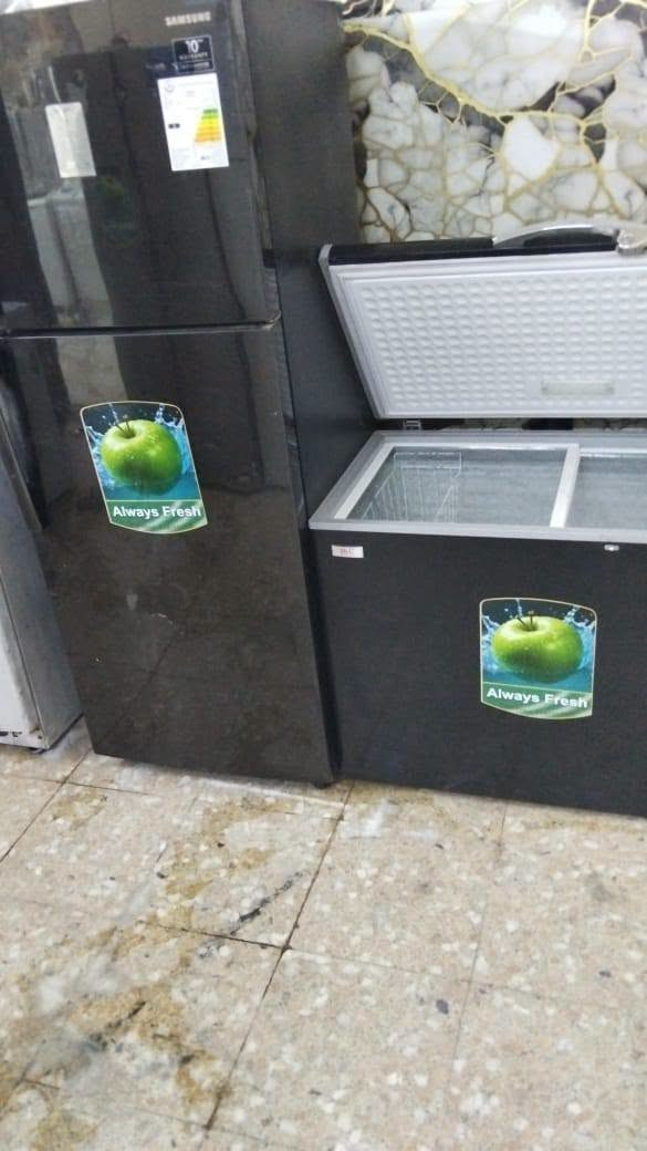 ***********
