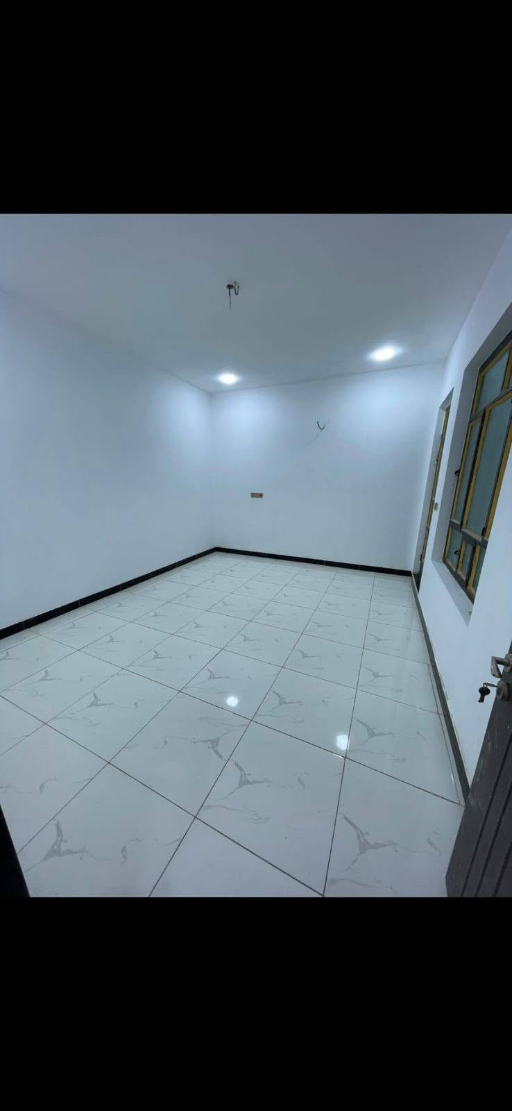 دار البيع
المساحه ١٥٠ م 
واجه ٦ ونزال ٢٥ 
حي الجهاد ديوان مخابرات
٣ غرف نوم 
٣ صحيات 
استفسار او تصال 
***********
