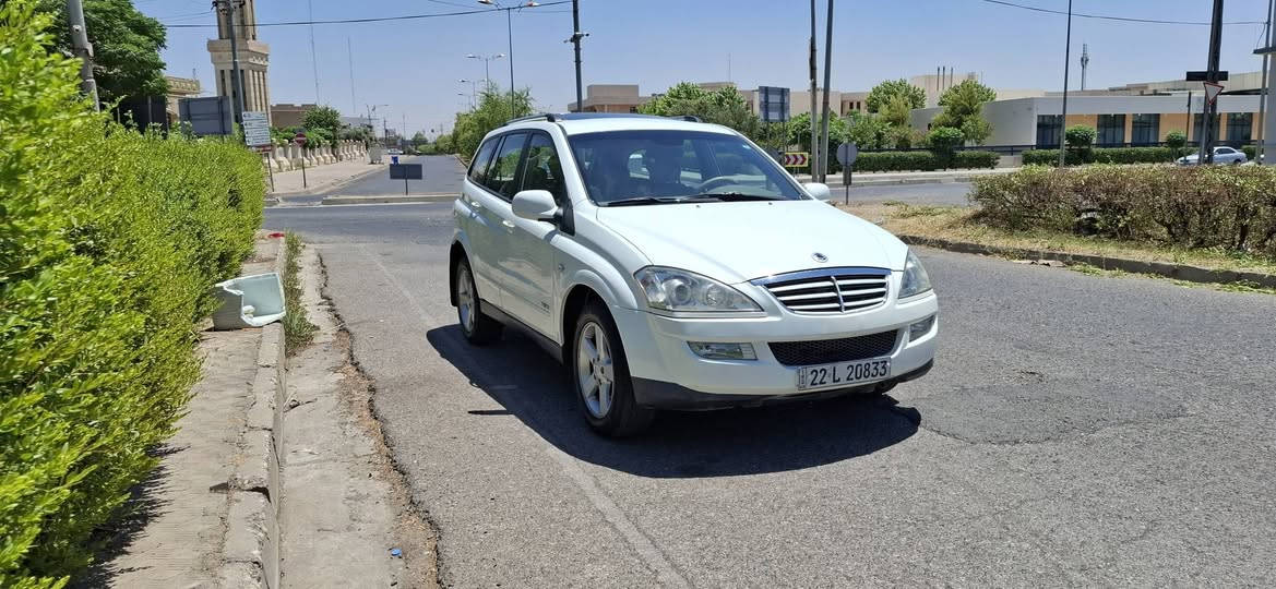 سانيونگ كايرون2012 گێرتۆماتیك فول مواسفات چامغ بستەك بۆیاغەمكينە٤پستۆنە رقم وسنوي نوێیە تحويل بەشەرتە عنوان لە هولێرە تلفون***********/*********** أربيل, العراق
