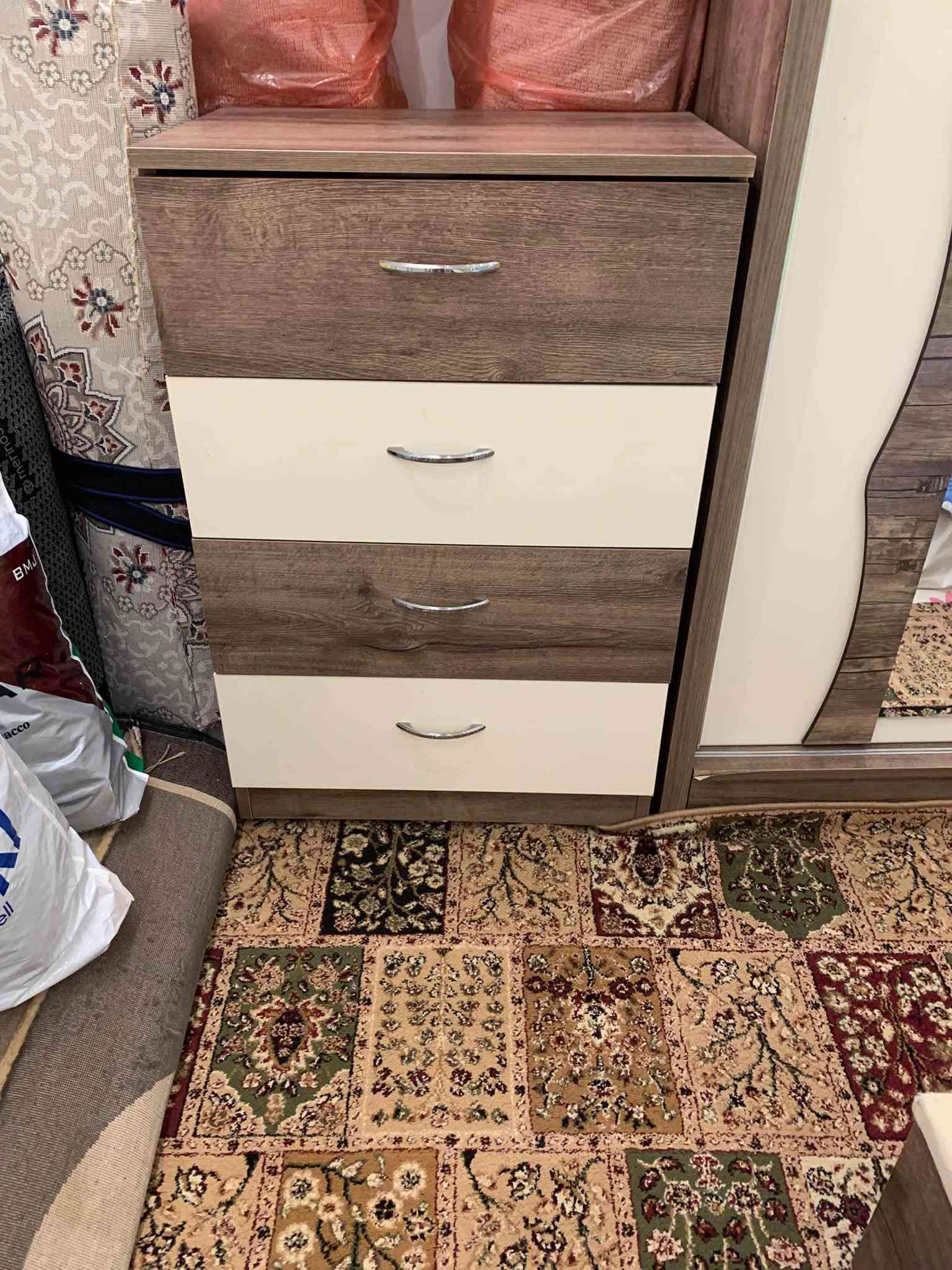 غرفه نوم تركي 9قطع مع الدوشك 300$ ***********
