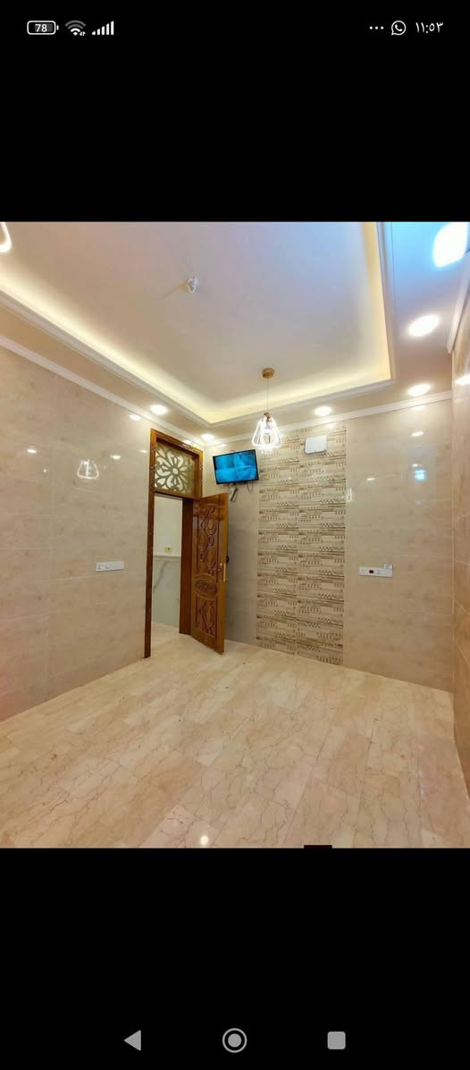 بيت للايجار مساحه 100 متر حي العداله شارع 15 مقابل اسواق القلعه مكتب حي السواق بيت طابق واحد 
***********
