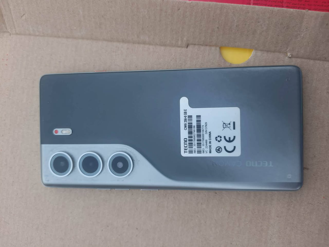 تكنوكامون 40برو 5gسعره 300بي مجال رقم هاتف‏‪***********‬‏ عنوان شارع النفط
