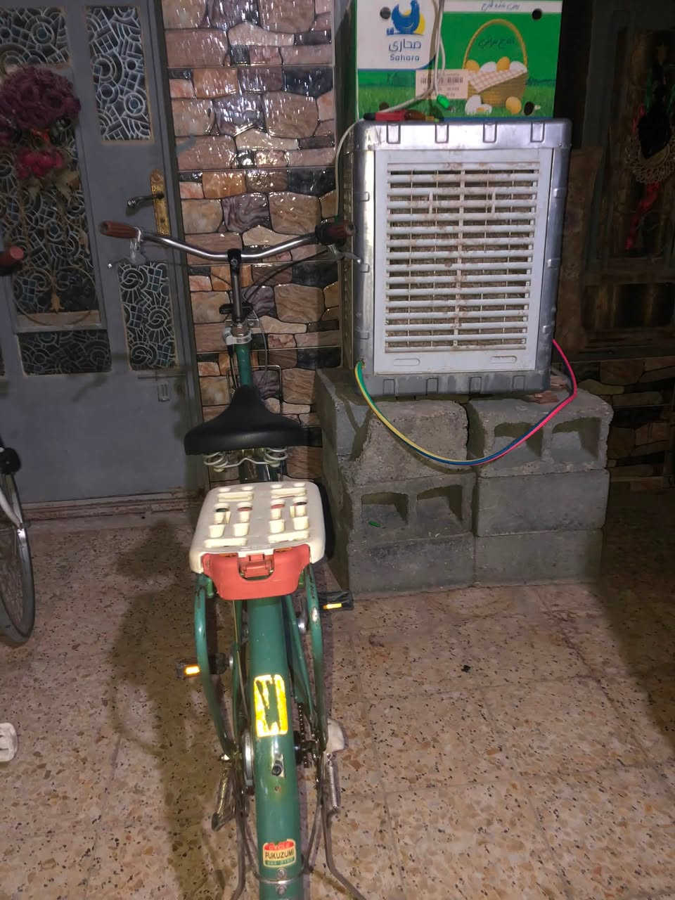 شباب باسكل موزه بطه للبيع شباب لباسكل متروك جان كلشي مابي بس ممغسول كير حساس يشتغل باسكل مرتب حجمه يا 27او28 رايده ب85وبي مجال مكاني المحمودية رقمي ***********واتساب بي
