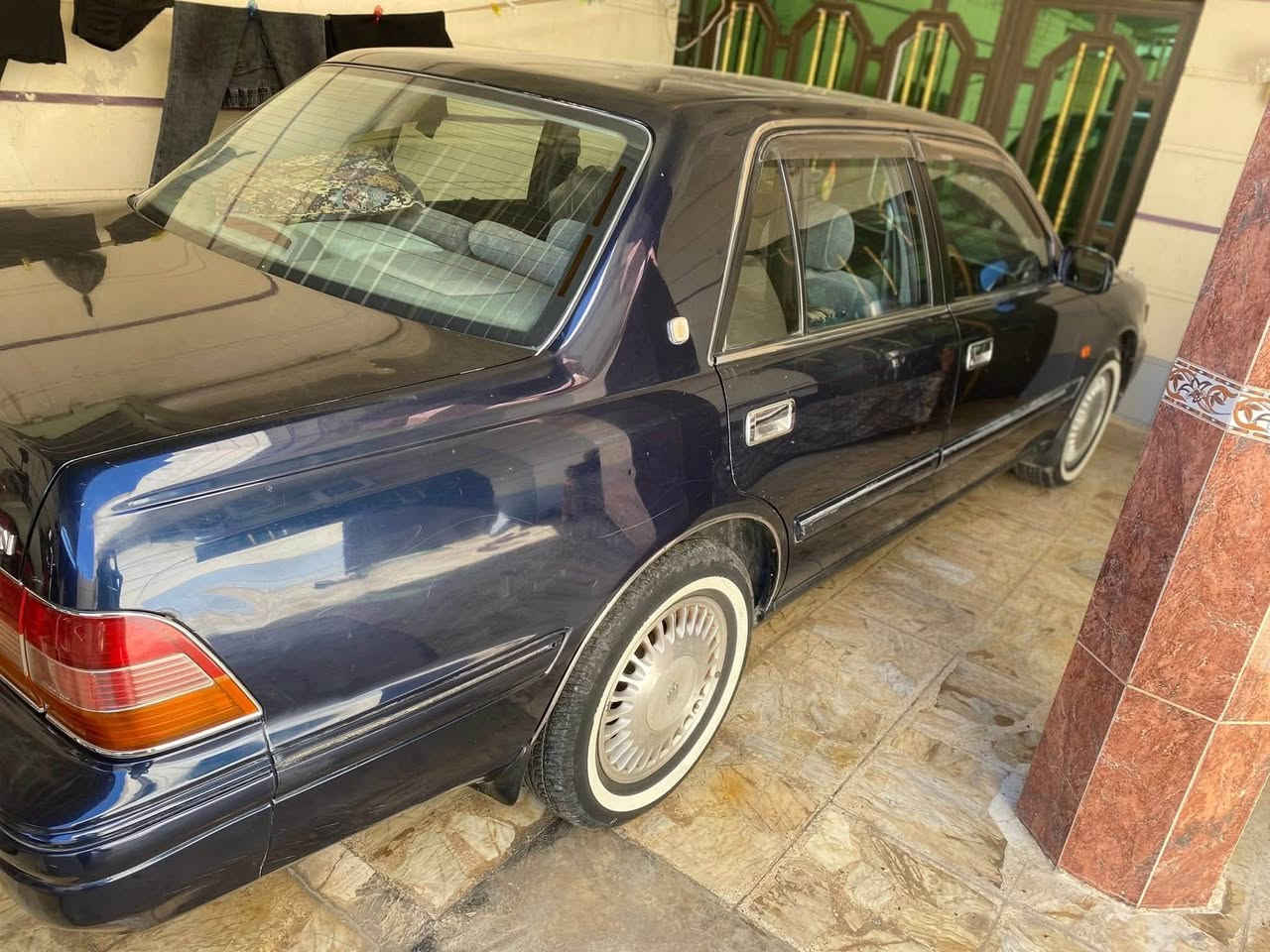 سلام عليكم راس الثور تكم موديل 1999 رقم ديالى الماني حائزثالث السعر90وبيه مجال  الاستفسارالاتصال ***********مكان السيارة صلاح الدين بلد
